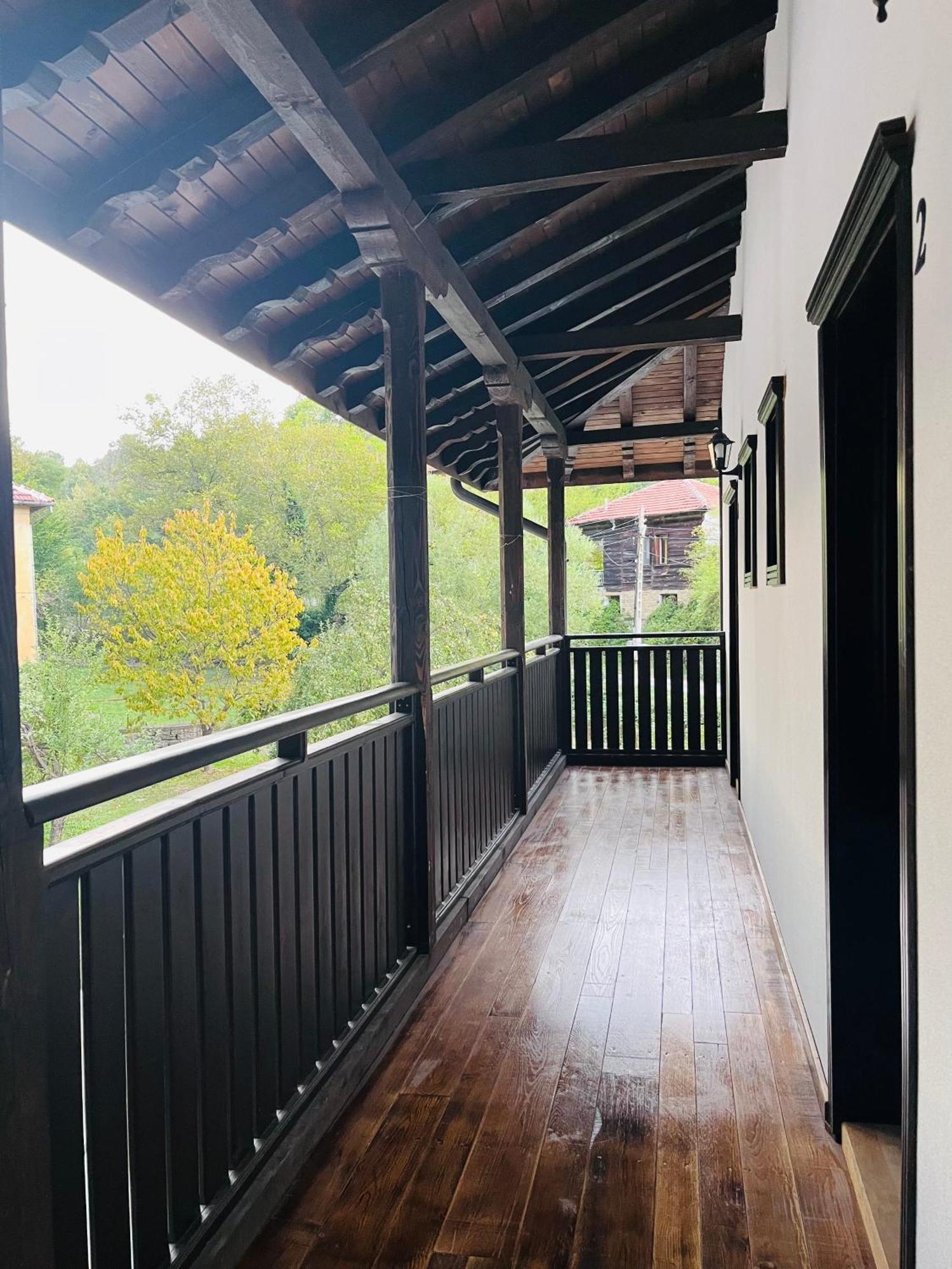 Verta House Trjavna Kültér fotó